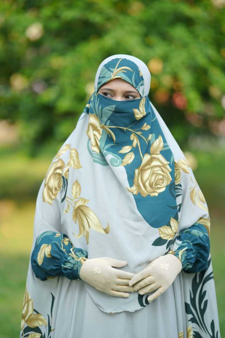 Luxury Long Abaya