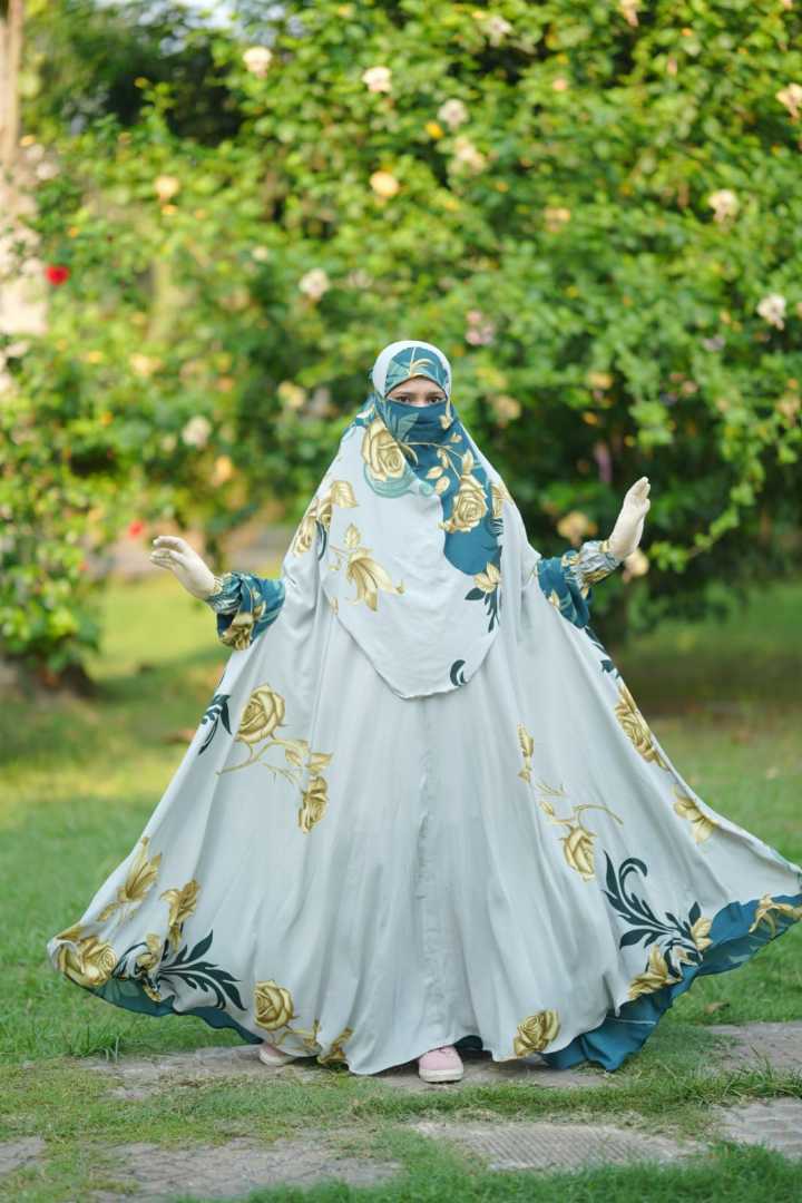 Luxury Long Abaya