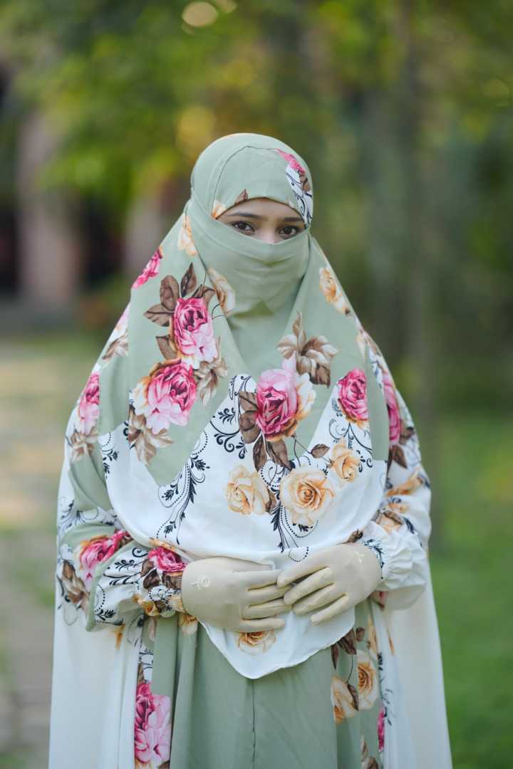 Luxury Long Abaya