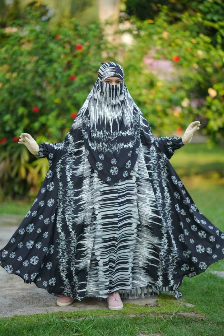 Luxury Long Abaya