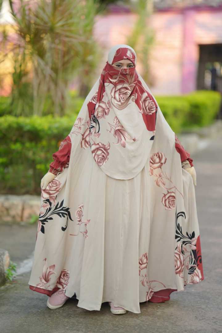 Luxury Long Abaya