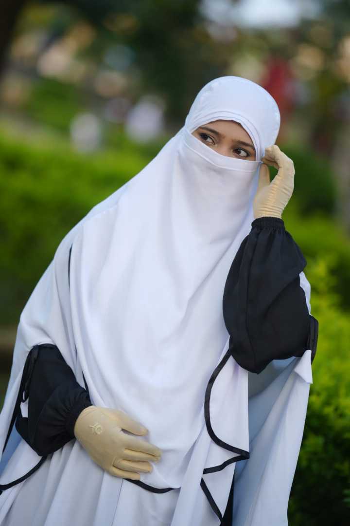Side Open Iqra Hijab 