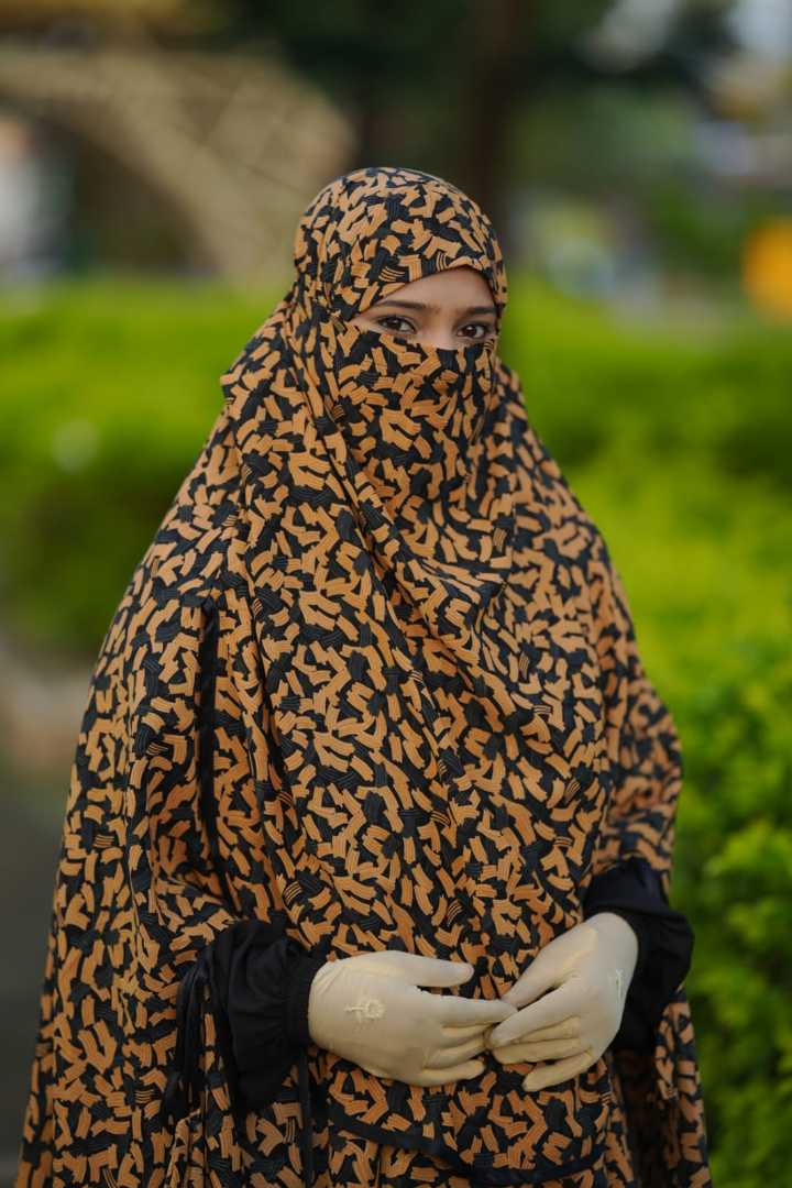 Side Open Iqra Hijab 