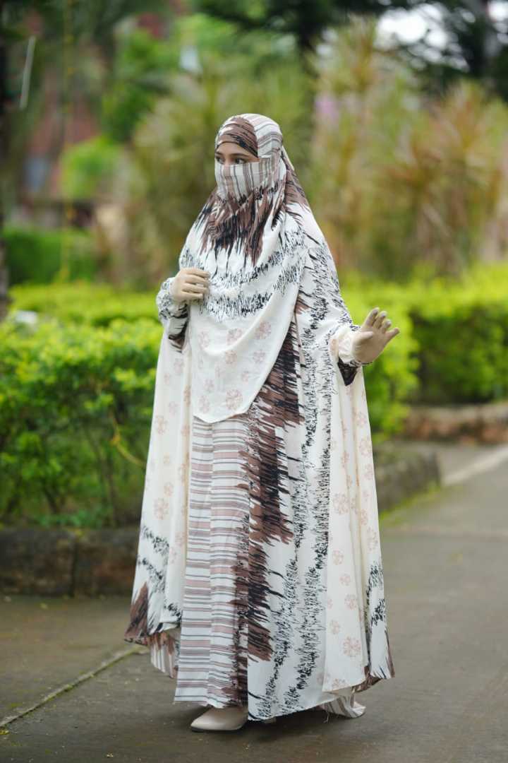 Luxury Long Abaya